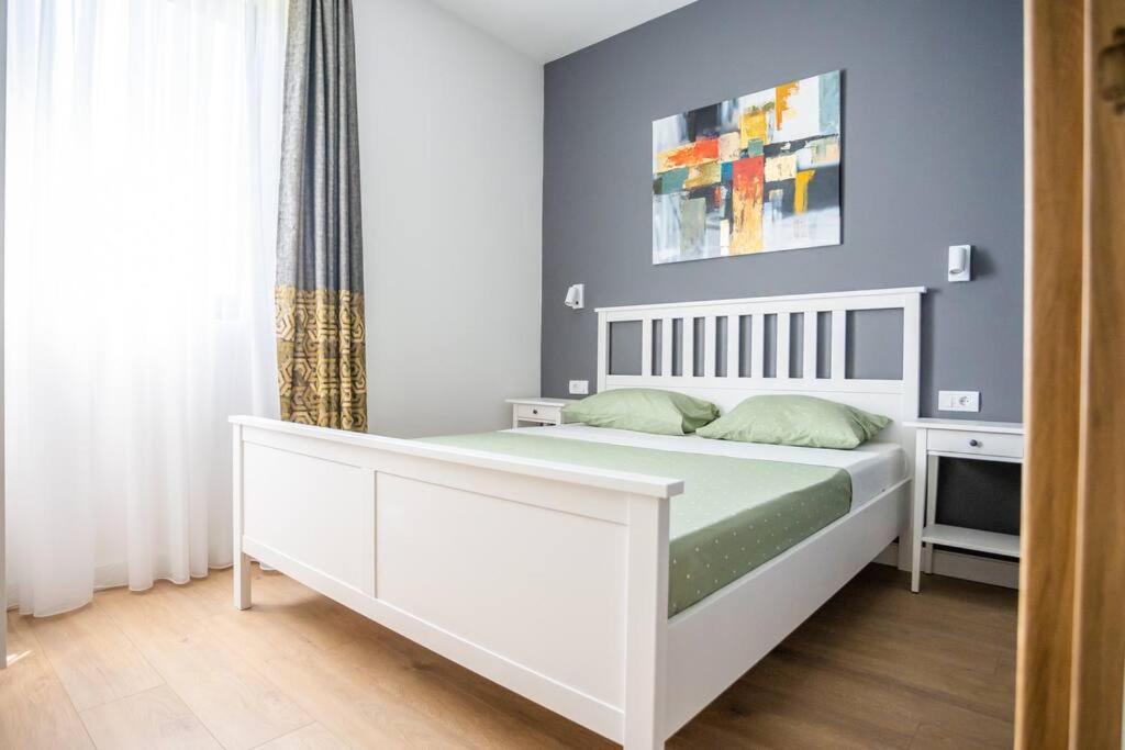 The Boy Next Door Apartment Beograd Bagian luar foto